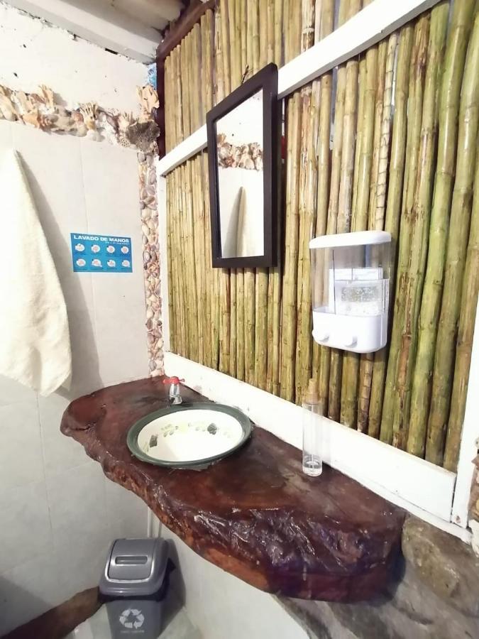 Hospedaje Pirata Express Capurgana Ngoại thất bức ảnh